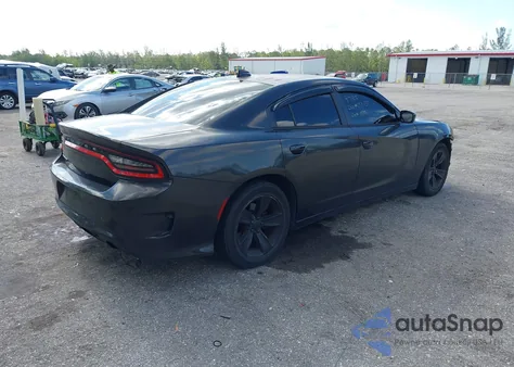 2016 Dodge Charger Sxt z USA, uszkodzony, nr VIN 2C3CDXHG3GH149881